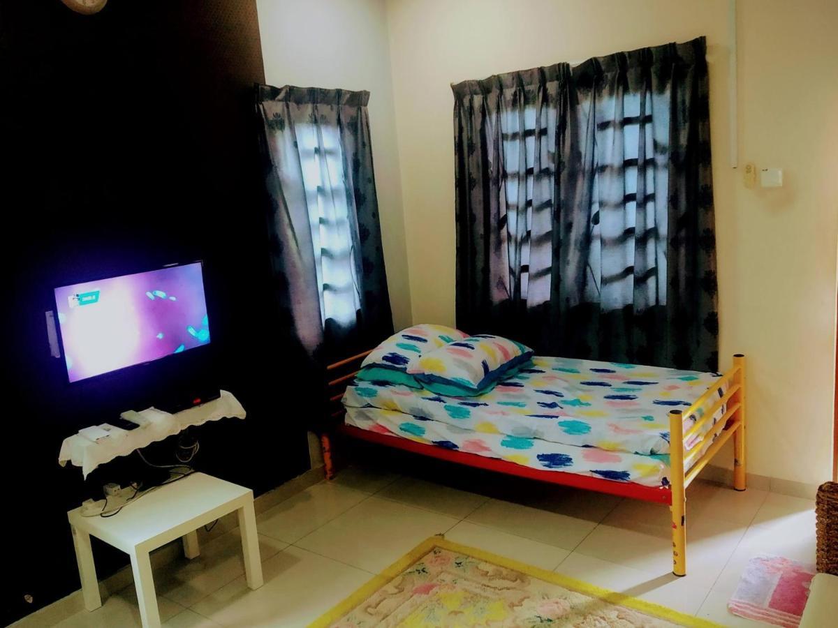 Hma Guesthouse Sepang Exterior photo