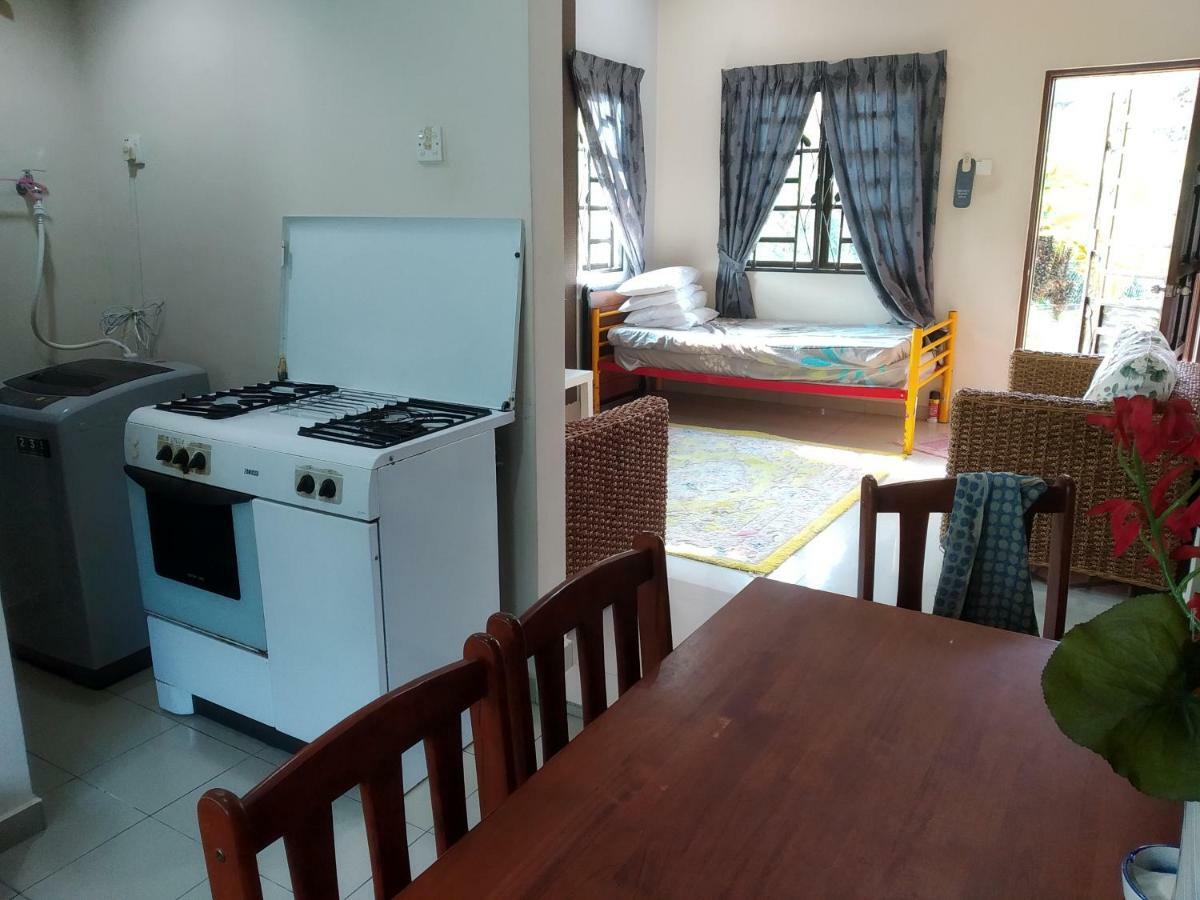 Hma Guesthouse Sepang Exterior photo