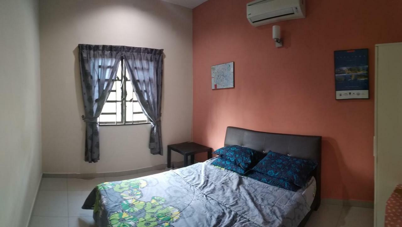 Hma Guesthouse Sepang Exterior photo